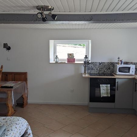 Studio A La Campagne Dans Corps De Ferme Renovee Chancey Номер фото
